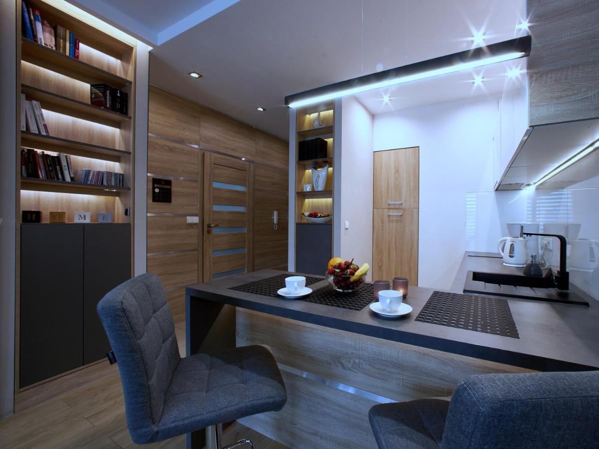 4Uapart-Apartment Suite Platan Grey Świnoujście Exteriör bild